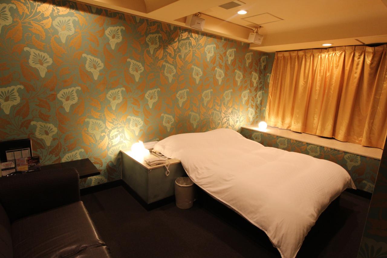 ホテル ララ フルール（大人専用） 大阪市 エクステリア 写真